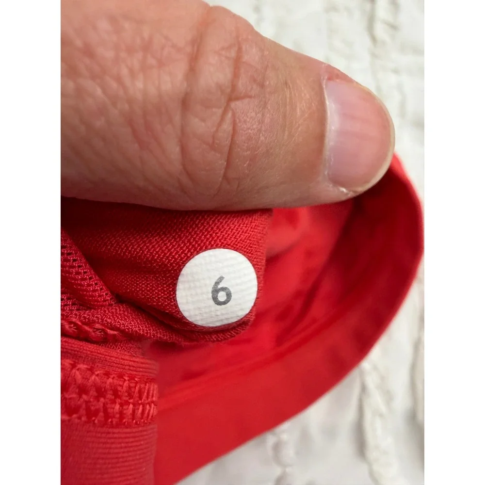 Lululemon Energy Bra Red Cross Back Medium Support Sports Bra Size 6